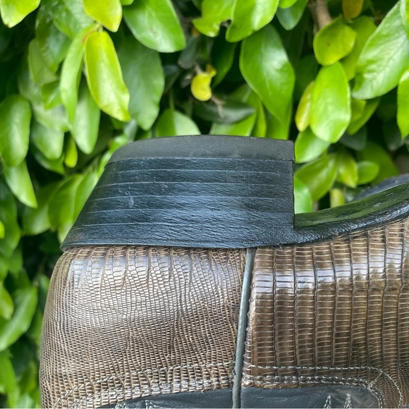 Vintage Leather Cowboy Western Boots - Picture 9 of 15